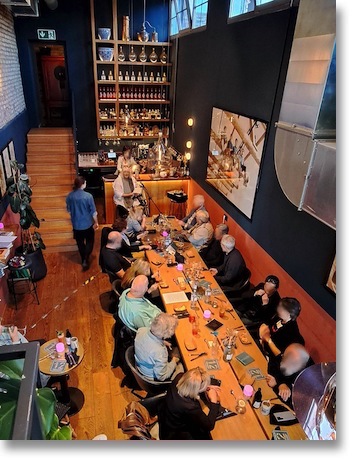 Gertrud Teusen, Mit zwölf Gerichten um die Welt, Kulinarische Lesung am 15. Mai 2025 in der THE DUKE Bar in Aschheim bei München